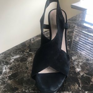 DVF  open toe  black suede heels size 10